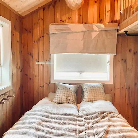 Vasethytta - With A Lovely View Ron