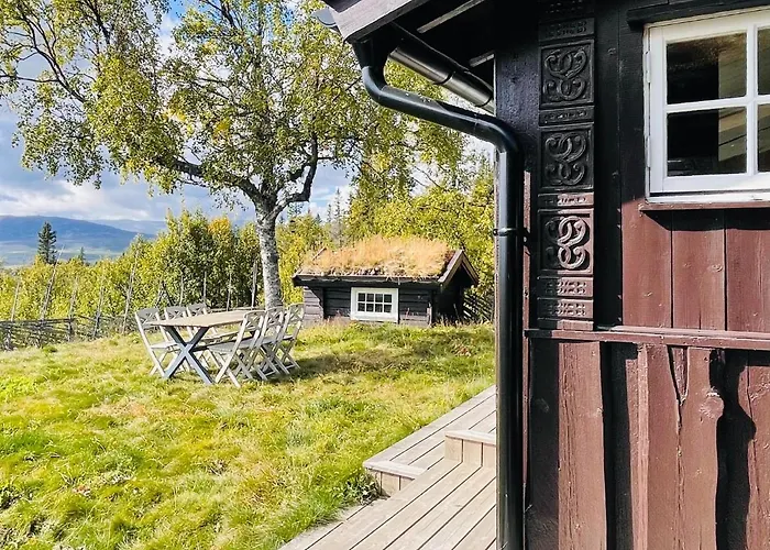 Vasethytta - With A Lovely View Alpstuga Ron